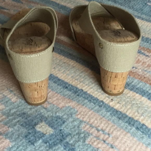 Lucky Brand Sandals - Picture 4 of 6